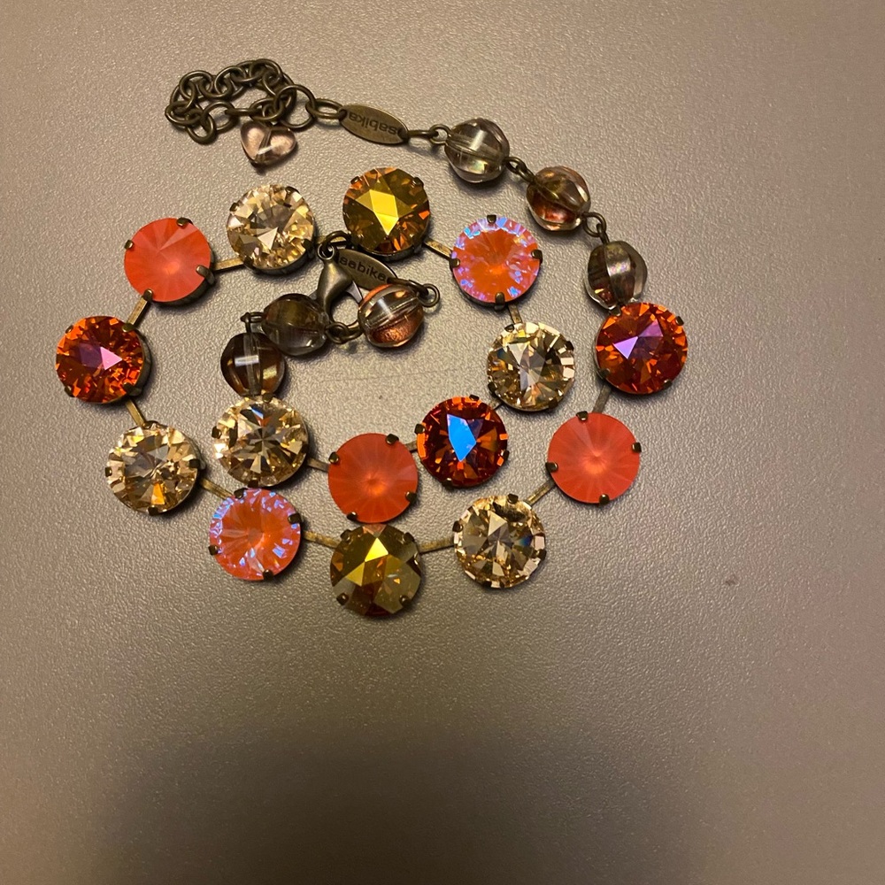 Sabika choker.. Larger stone (Vienna?)